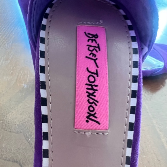 Betsy Johnson Women’s Friskyy Suede Bow Heels Pumps Purple Size 9.5 - Picture 5 of 8